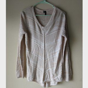 Woman's Long Sleeved V-Neck Sweater